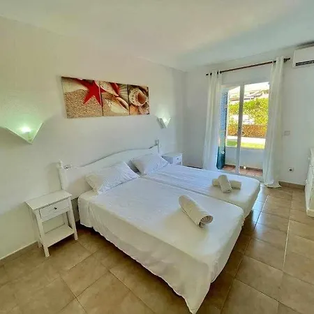Pura Vida -apartamento Con Piscina Junto La Playa Lejlighed